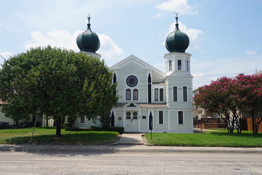 The former Temple Beth El, Corsicana, Texas, completed 1898.